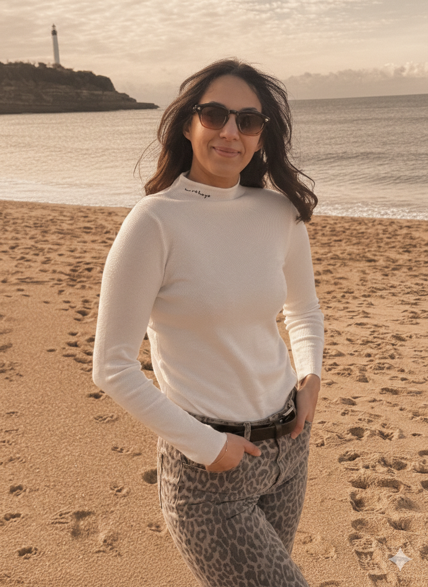 Top GOULETTE à Col Montant – Blanc